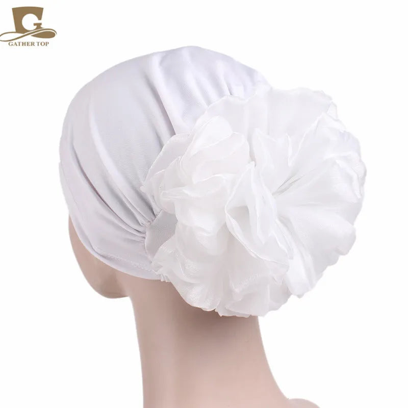 Turbante de GATHERTOP con Gran Flor - ¡Destaca con Estilo! 🌸