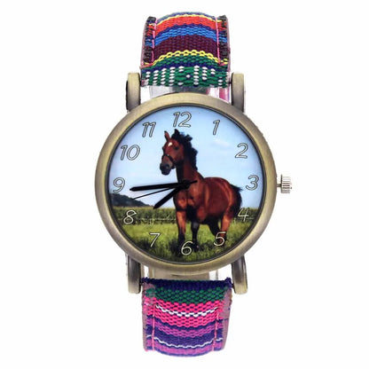 Reloj Unisex de Cuero y Lona con Estampado de Caballo