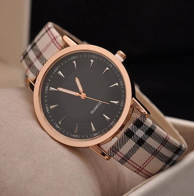 Reloj de Lujo en Oro Rosa con Correa de Cuero - Estilo Sofisticado y Calidad Superior