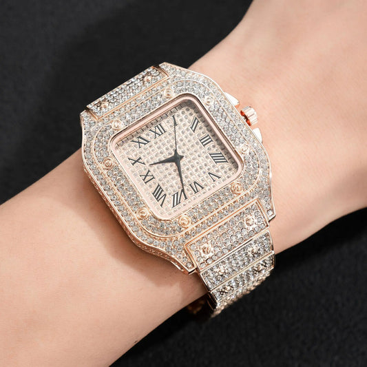 Reloj UTHAI L77: Lujo y Elegancia en Oro con Diamantes Brillantes