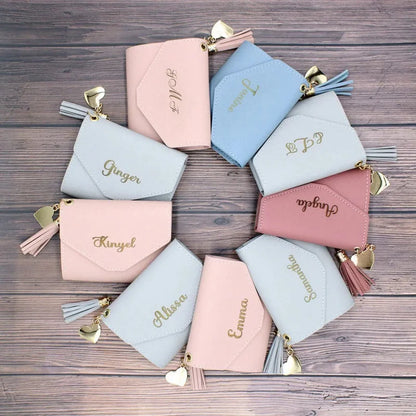 ¡Cartera de Cuero Personalizada para Mujer!