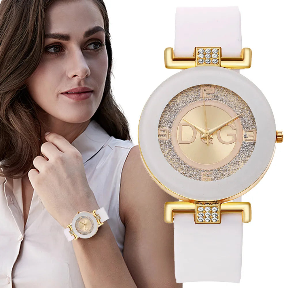 Reloj de Cuarzo Negro y Blanco para Mujer: Minimalista y Elegante 🌟