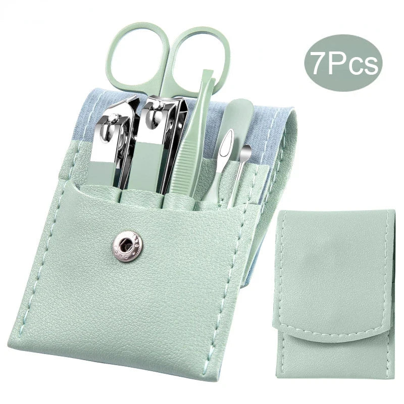 Set de Manicura de 7 Piezas en Acero Inoxidable con Estuche de Cuero PU