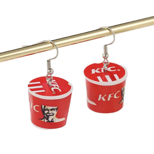 Pendientes KFC McDonald's de Pilar Rojo: ¡Estilo y Creatividad en tus Orejas!