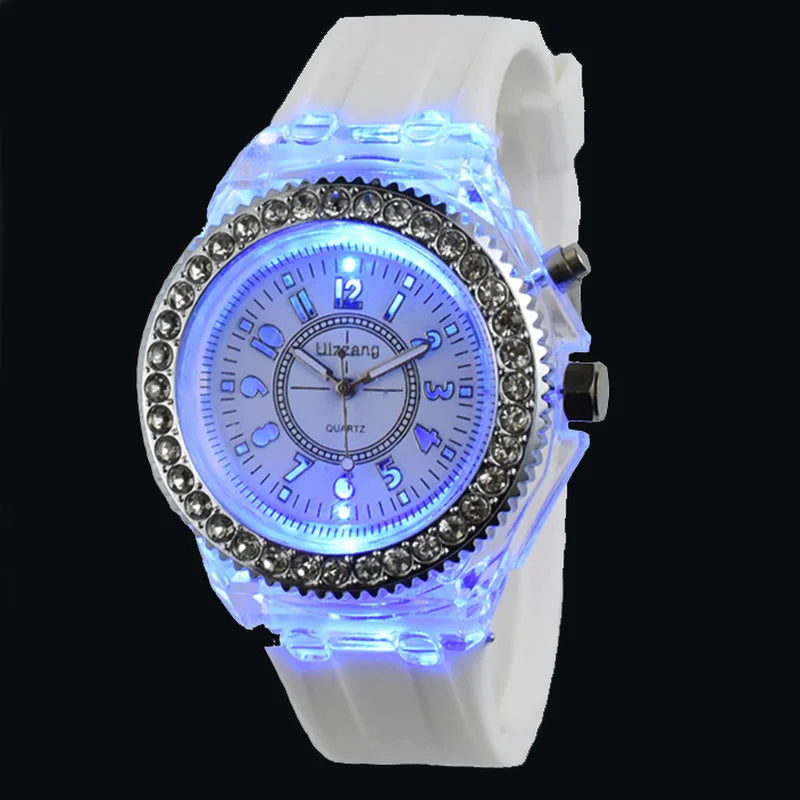 Reloj Deportivo Luminoso con Destellos LED y Detalles de Estrás - ¡Brilla con Estilo!