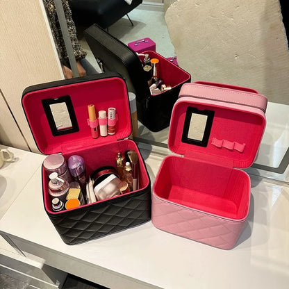 ¡Bolsa de Cosméticos de Cuero Premium! ✨