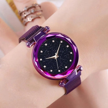 Reloj de Pulsera Estrellado en Acero Fino | Elegancia y Glamour Magnéticos