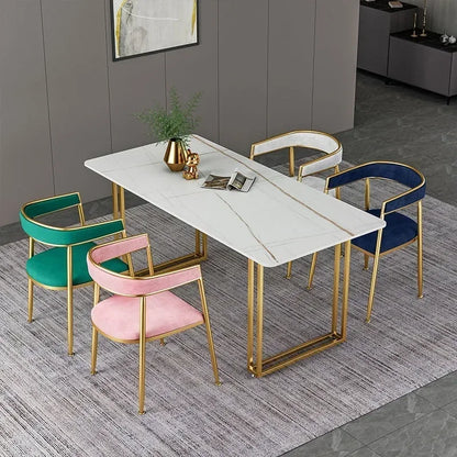 Mesa de Comedor Kitchen Nordic con Patas Doradas - ¡Elegancia y Funcionalidad en un Mueble de Calidad Premium! 🌟