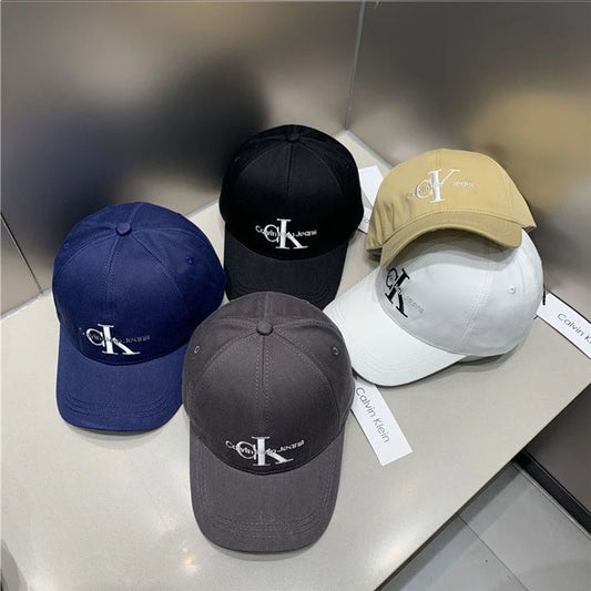 Gorra de Béisbol con Bordado de Letras - Protección Solar y Estilo Unisex 🧢