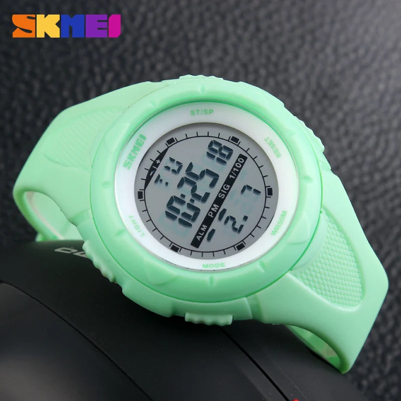 Reloj Digital Skmei 1025 para Hombres: Estilo Militar Resistente al Agua