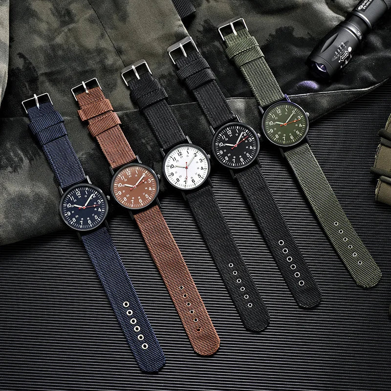 Reloj YIKAZE Retro Hombre: Estilo Militar y Funcionalidad Outdoor