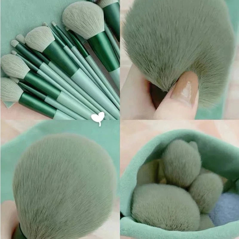 Set de Brochas de Maquillaje Profesional de 13 Piezas con Sponge para un Maquillaje Impecable 🌟