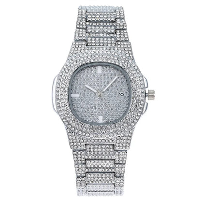 Reloj de Lujo con Diamantes ZBJP: Elegancia Hip Hop Iced Out