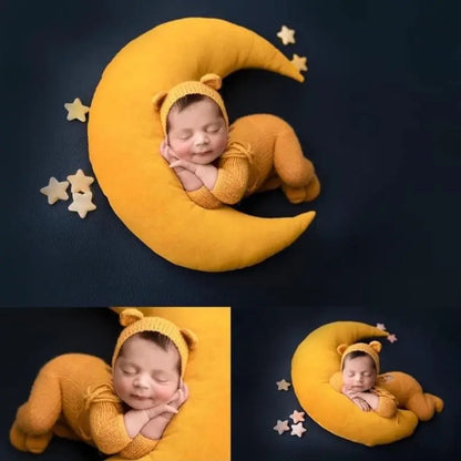 Set de Gorro de Bebé y Almohada Luna, Una Experiencia de Lujo para Fotos de Recién Nacidos. 🌙✨