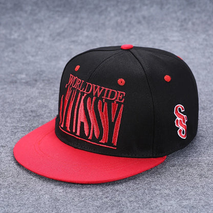 ¡Gorra de Béisbol Plana con Estilo Realeza! 🧢