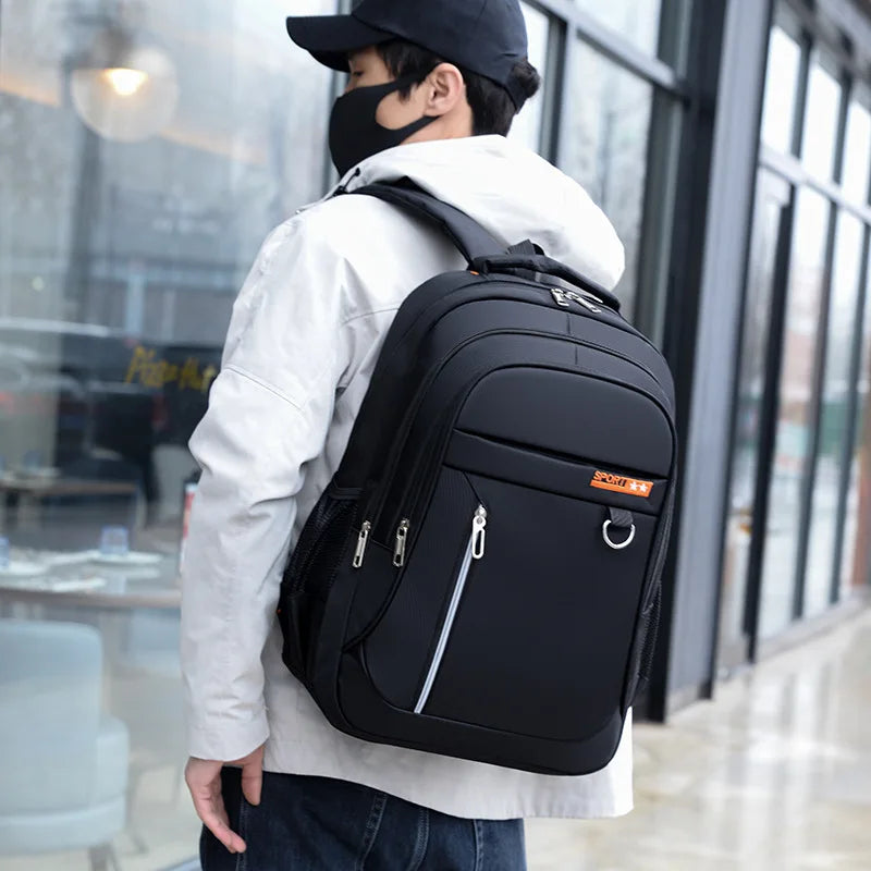 Mochila de Viaje para Hombre MCCKRE con Capacidad de 15.6" - Negra