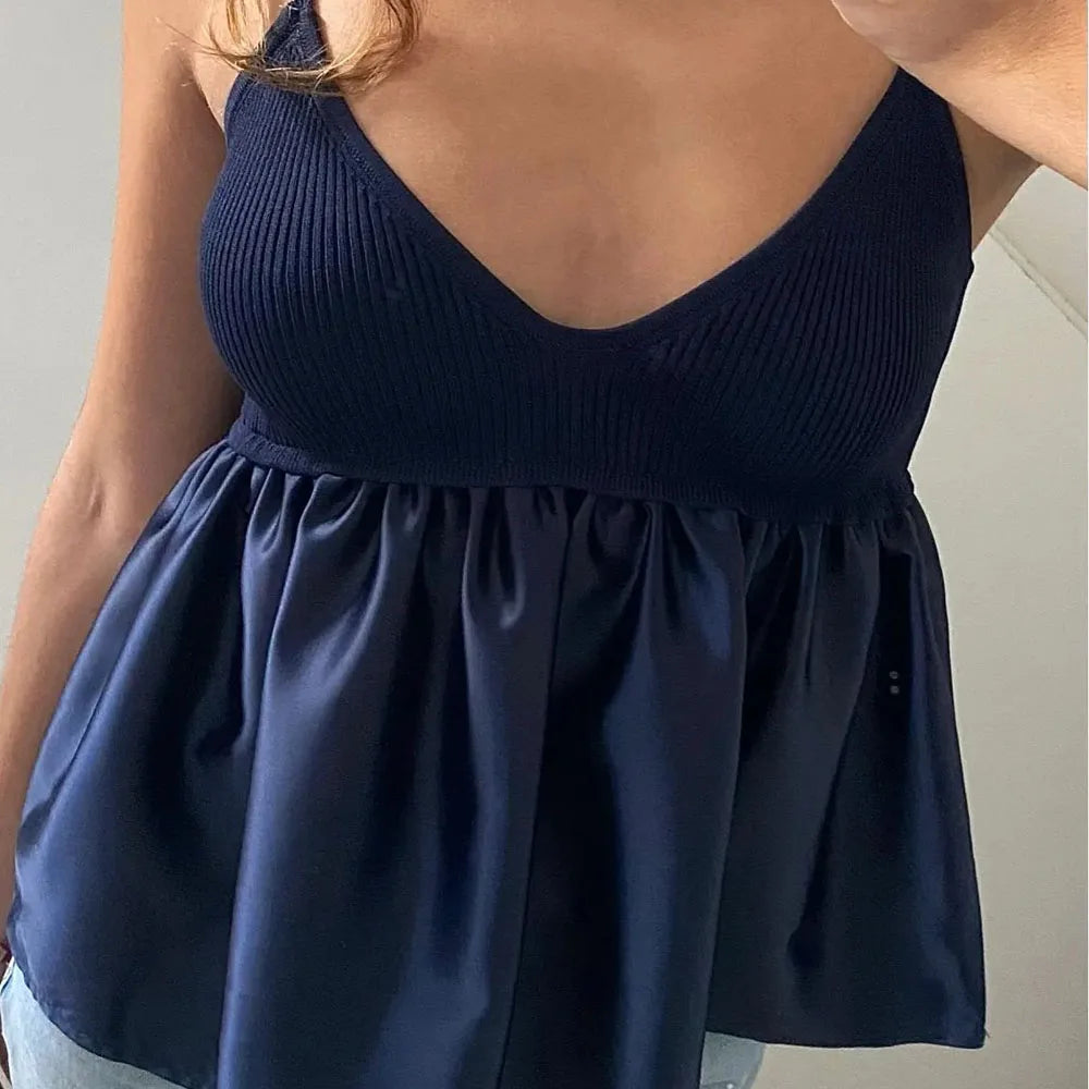 Top TRAF Blue Crop Mujer con Volantes y Escote Off-Shoulder