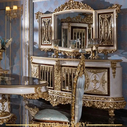 Mesa y sillas de comedor de lujo French Court: Personalizadas y talladas a mano 🌟