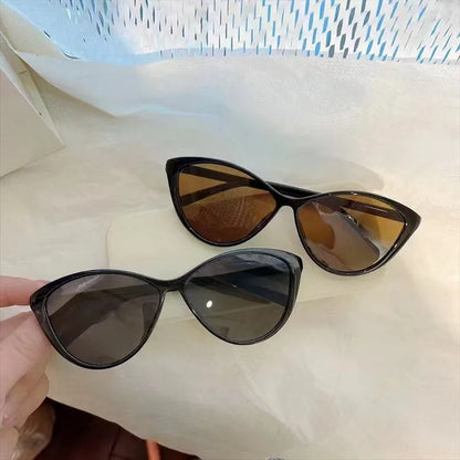 Lentes de Sol Estilo Cat Eye Retro - ¡Brilla con Estilo este Verano! 😎🌞