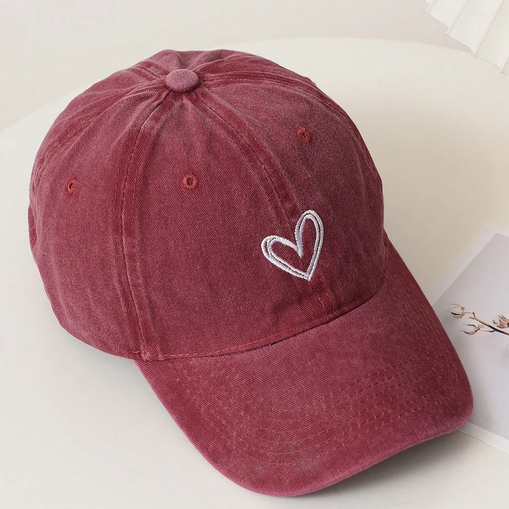 ¡Gorro de Béisbol Corazón Melocotón! 🍑 ¡Perfecto para Parejas Estilosas! 🌟 ¡Imprescindible en Tu Armario! ✨