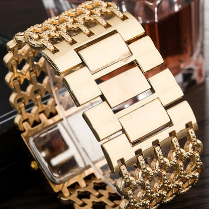 Reloj UTHAI W29 Mujer: Elegancia en Oro con Diamantes