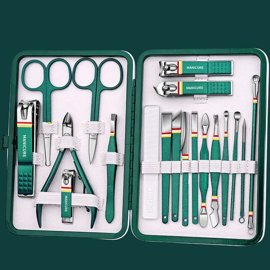 Set de Cortaúñas de 19 Piezas en Acero Inoxidable con Estuche Plegable