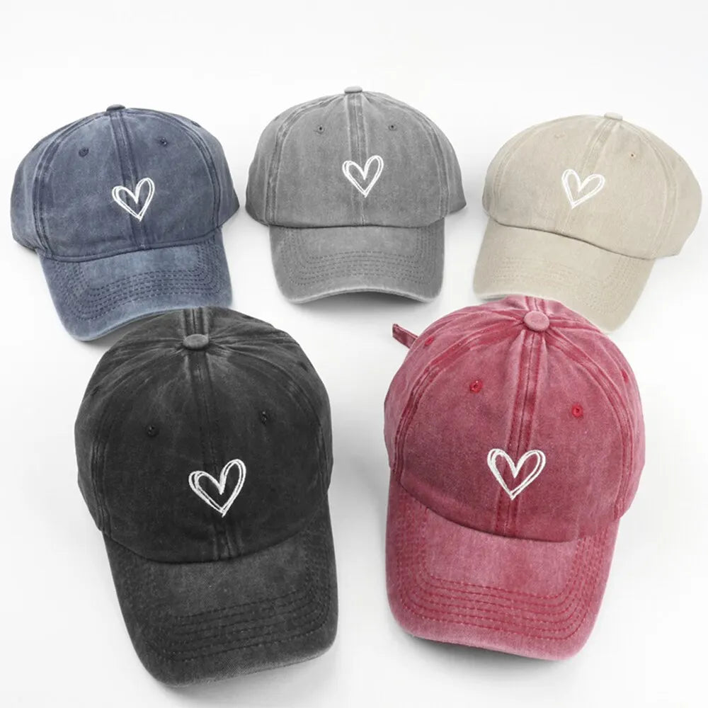 ¡Gorro de Béisbol Corazón Melocotón! 🍑 ¡Perfecto para Parejas Estilosas! 🌟 ¡Imprescindible en Tu Armario! ✨