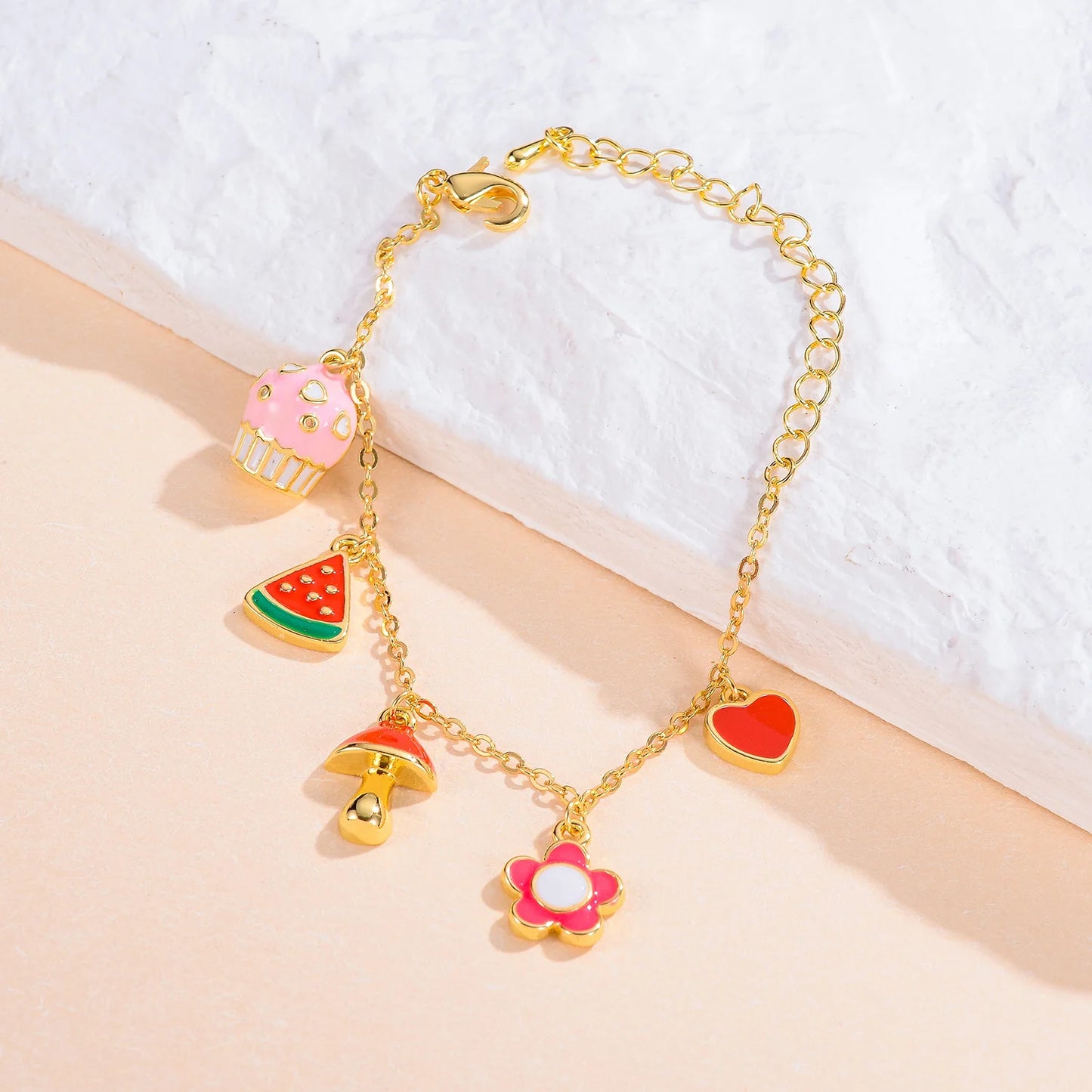 Pulsera Heart Love: Expresión de Amor y Elegancia 💖