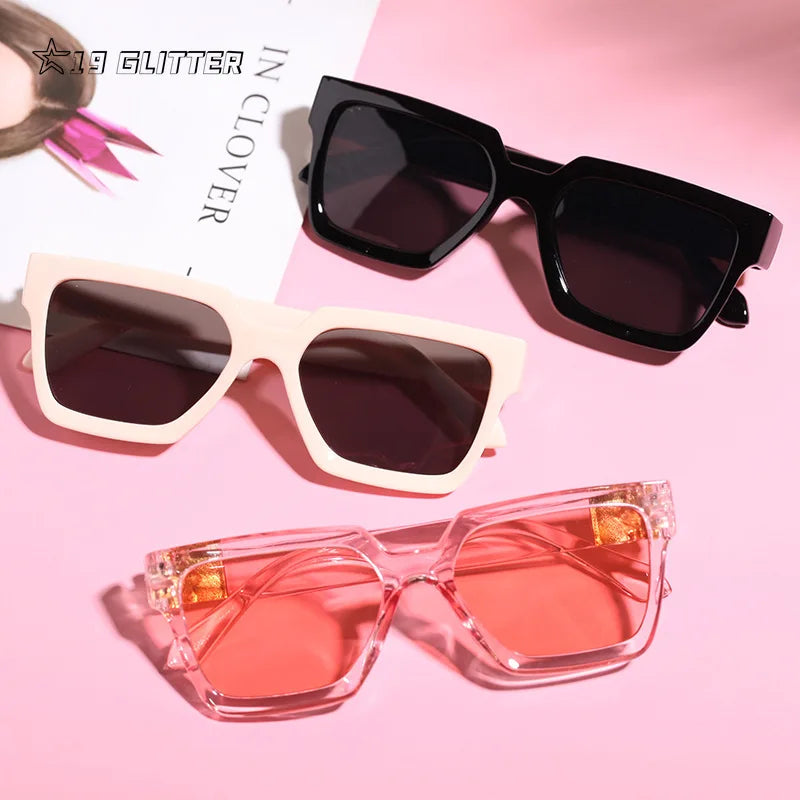 ¡Gafas de Sol Punk para Niños MOONBIFFY! 🌞 ¡Protección UV400 y Estilo Glamuroso! 🌈 ¡Haz Que Destaquen Bajo el Sol de España! 🌟 ¡Añádelas al Carrito para un Estilo Increíble! 🛒