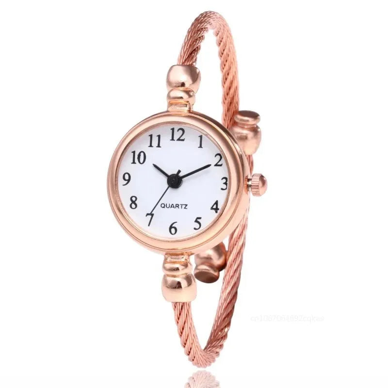 Reloj Pulsera Dorada MOONBIFFY: Elegancia Retro Moderna 👑