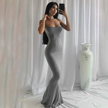 Vestido Maxi de Satén y Espalda Descubierta - Elegante y Sexy.