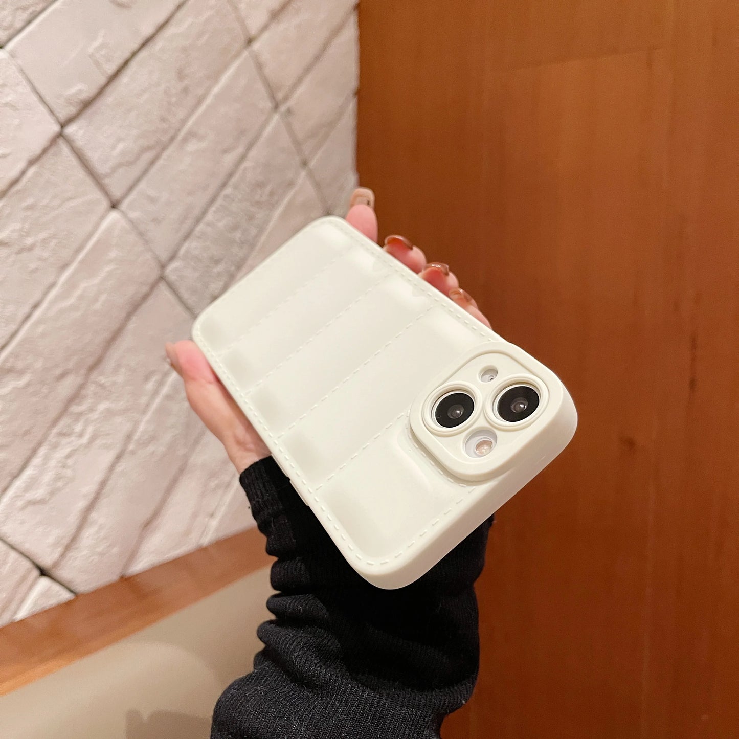 Funda Puffer para iPhone: Protección Sofisticada con Estilo Único 📱