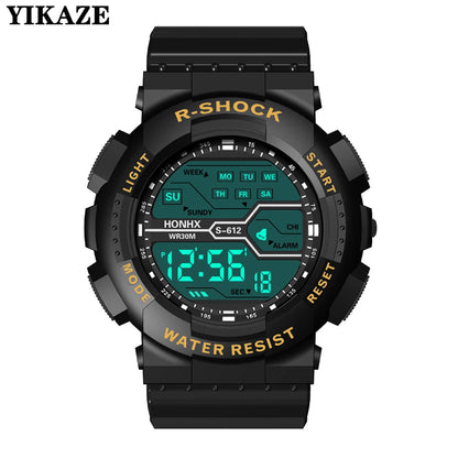 Reloj Deportivo Digital LED YIKAZE: Funcionalidad y Estilo en Uno solo