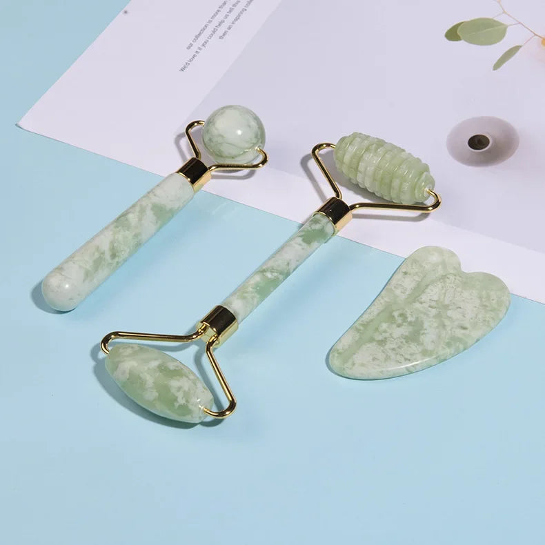 Masajeador Facial de Jade Gua Sha: ¡Piel Radiante y Tonificada!