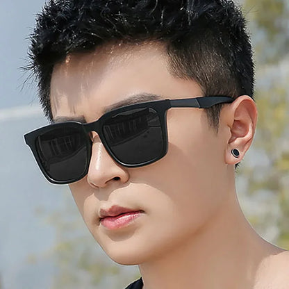 New Sunglasses for Men Plastic Oculos De Sol Men's Fashion Square Driving Eyewear Travel Sun Glasses Eye Protect