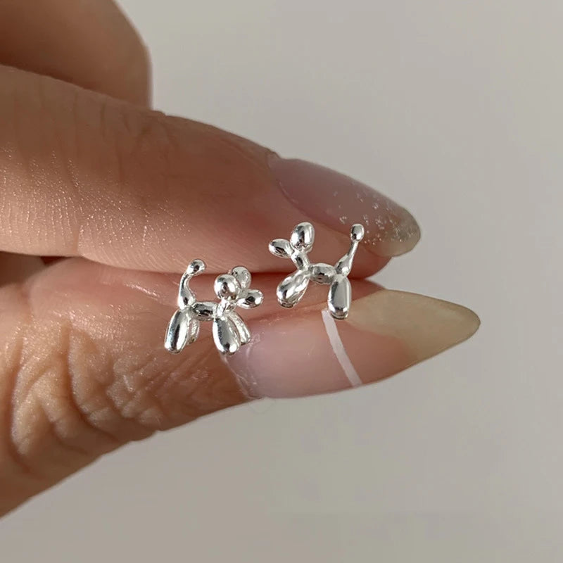 Pendientes Perro Globo en Plata S925 - Estilo Tierno y Original